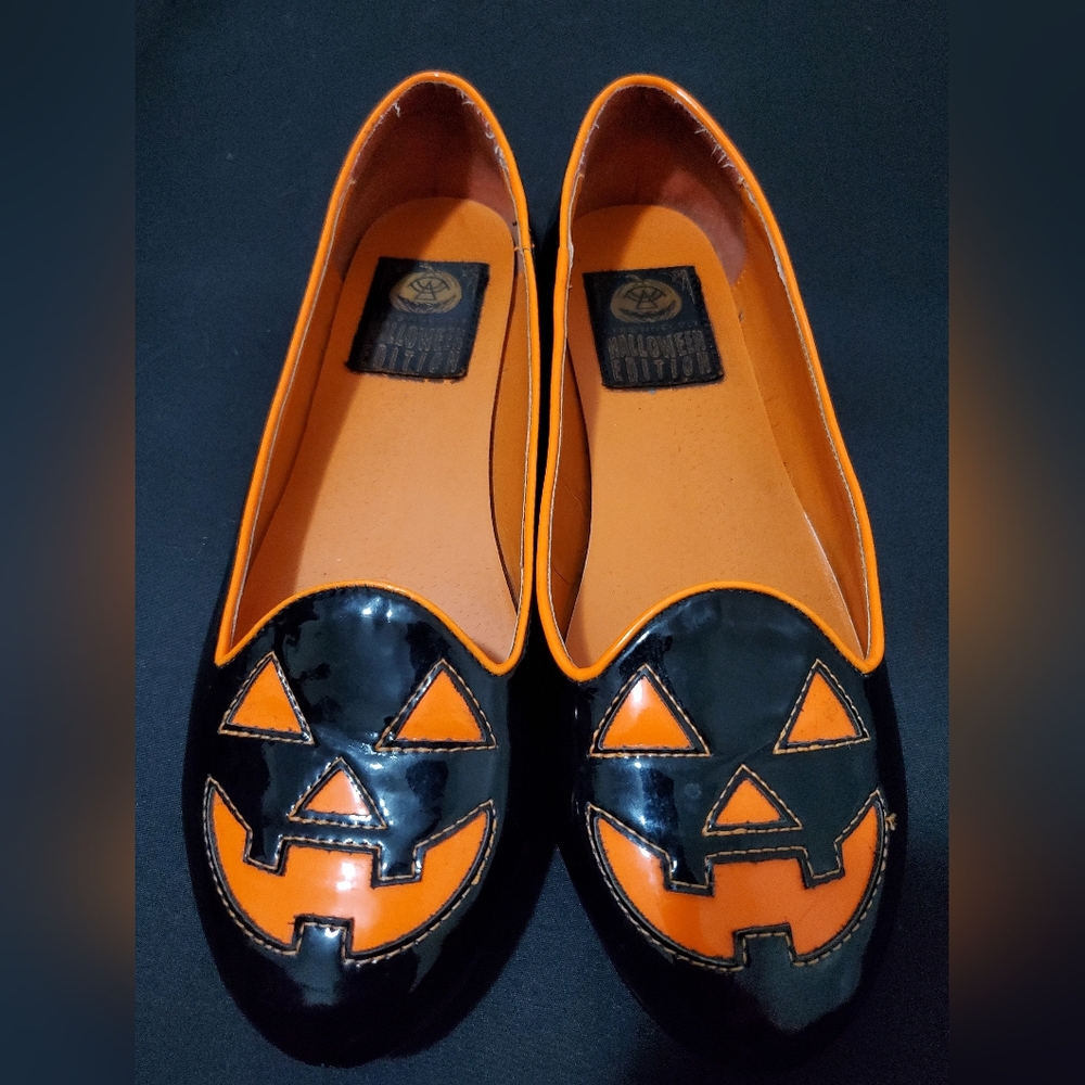 Black and Orange Jack-o'-Lantern Flats